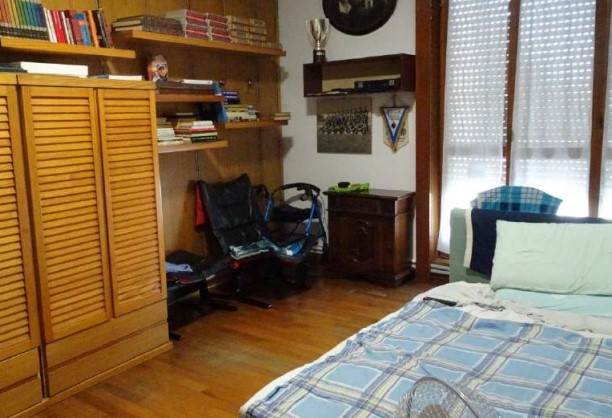 Photo 33